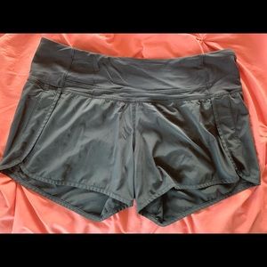 ✨CLOSET CLEAN OUT SALE: Black Lululemon shorts